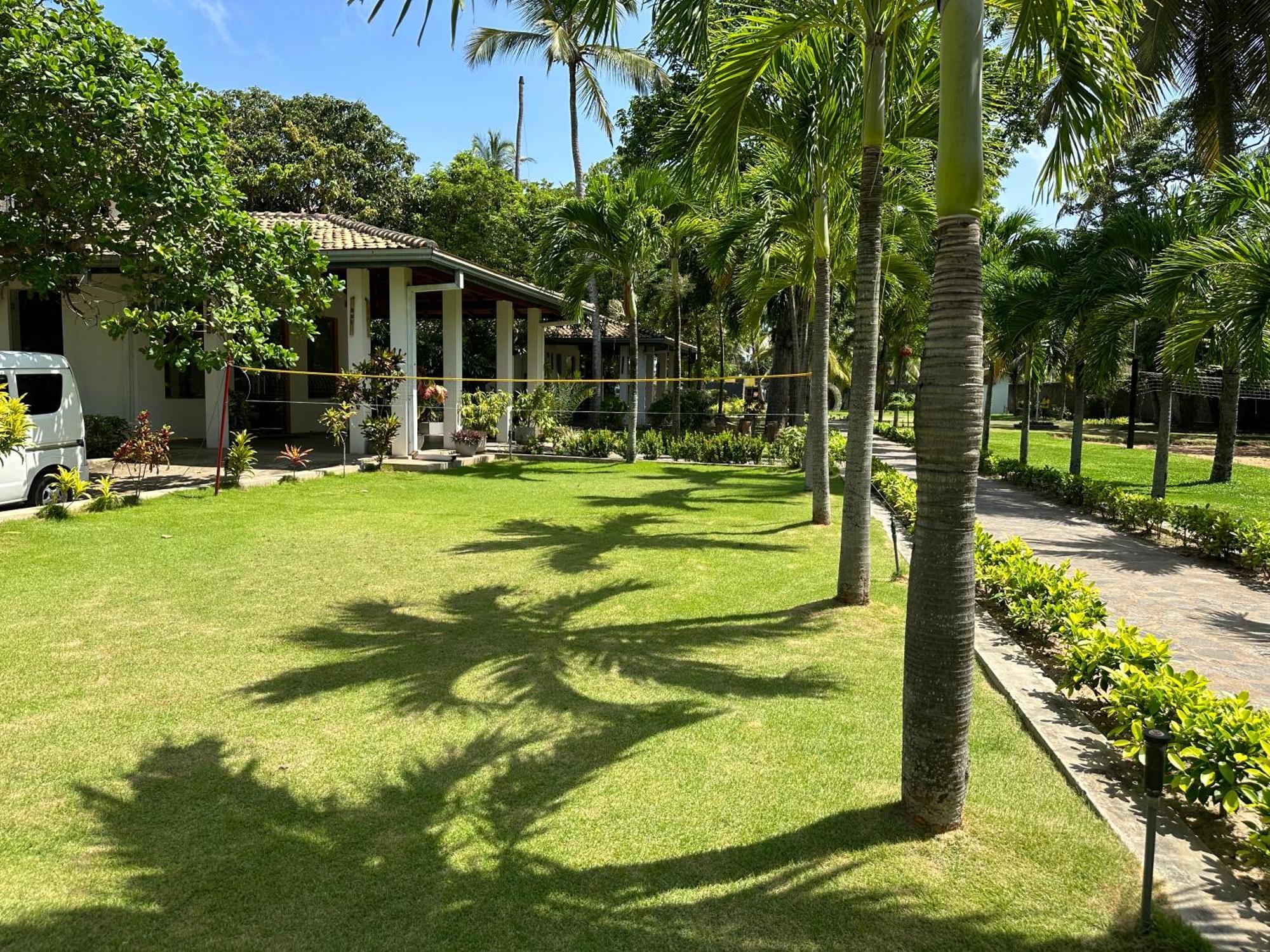 Amaluna Resorts Negombo Exterior foto