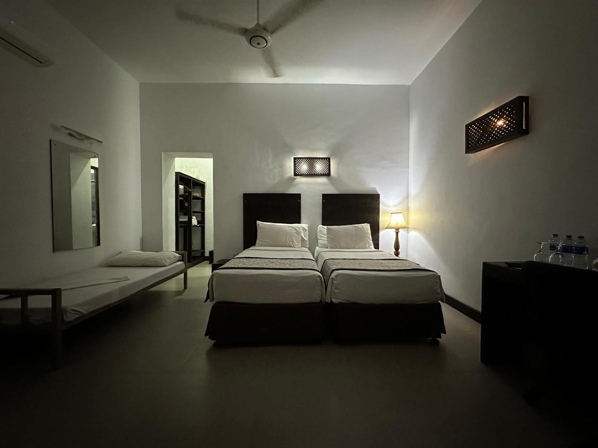 Amaluna Resorts Negombo Exterior foto